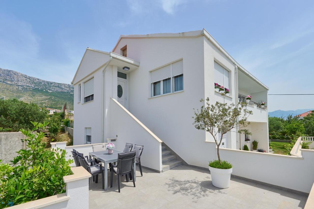 Apartments Infinity Kastela Exterior photo